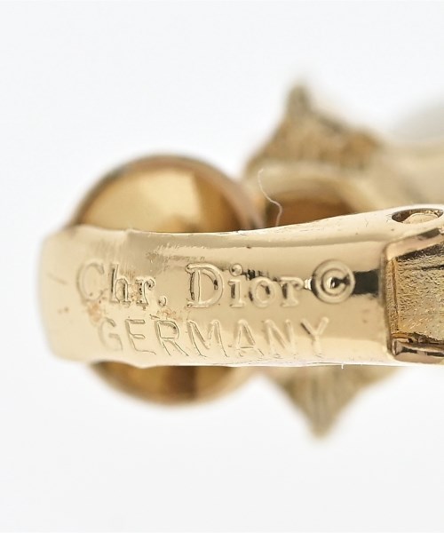 Christian Dior（クリスチャンディオール）ピアス・イヤリング 白 サイズ:- レディース/2200716321170