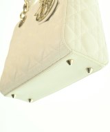 Christian Dior（クリスチャンディオール）ショルダーバッグ 白 サイズ:- レディース/2200663860012