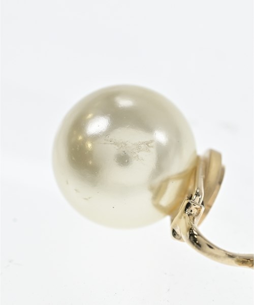 Christian Dior（クリスチャンディオール）ピアス・イヤリング 白 サイズ:- レディース/2200719902208