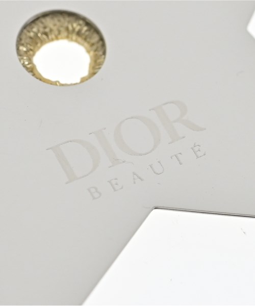 Christian Dior（クリスチャンディオール）ブローチ・コサージュ ゴールド サイズ:- レディース/2200715489253