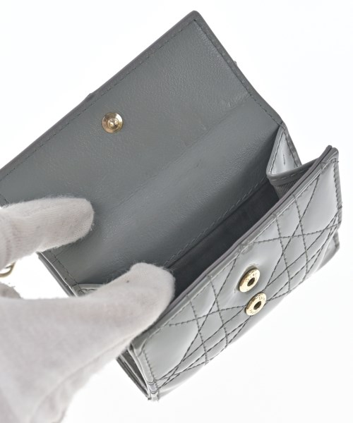 Christian Dior（クリスチャンディオール）財布・コインケース グレー サイズ:- レディース/2200690038033