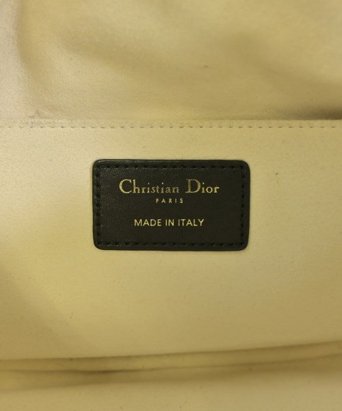 Christian Dior（クリスチャンディオール）ショルダーバッグ 白 サイズ:- レディース/2200690451030