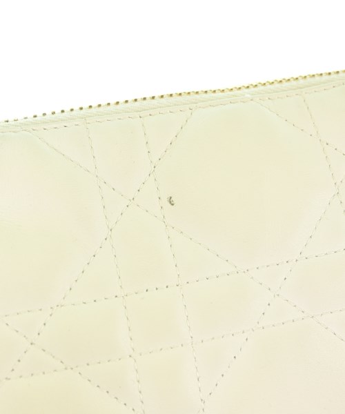 Christian Dior（クリスチャンディオール）ショルダーバッグ 白 サイズ:- レディース/2200690451030