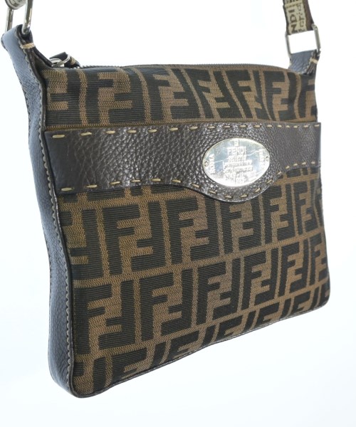 FENDI（フェンディ）ショルダーバッグ 茶 サイズ:- レディース/2200634870538