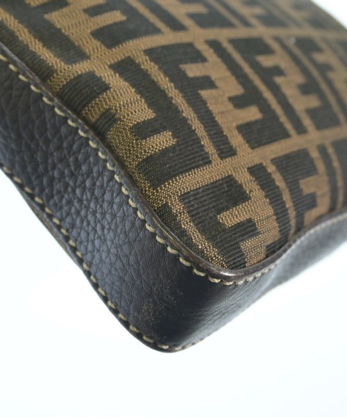 FENDI（フェンディ）ショルダーバッグ 茶 サイズ:- レディース/2200634870538