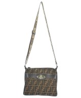 FENDI（フェンディ）ショルダーバッグ 茶 サイズ:- レディース/2200634870538