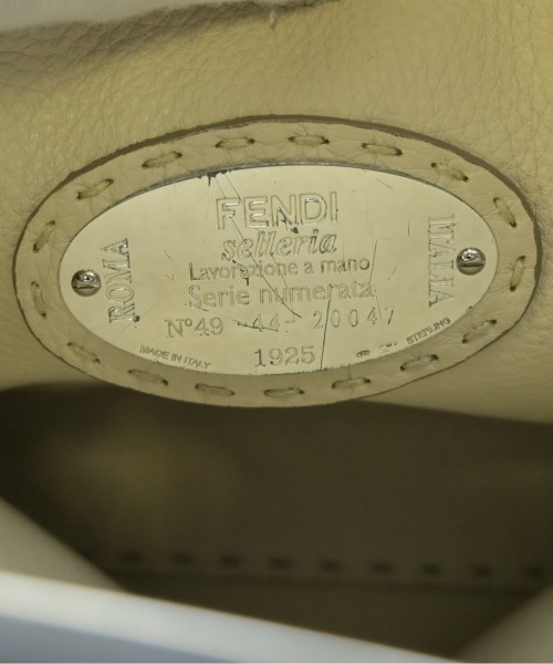 FENDI（フェンディ）ハンドバッグ グレー サイズ:- レディース/2200634870651