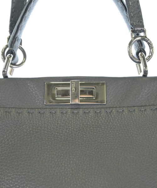 FENDI（フェンディ）ハンドバッグ グレー サイズ:- レディース/2200634870651