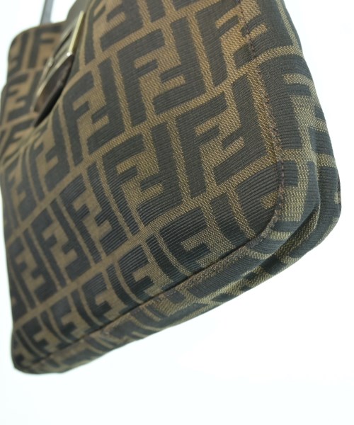 FENDI（フェンディ）ショルダーバッグ 茶 サイズ:- レディース/2200642112101