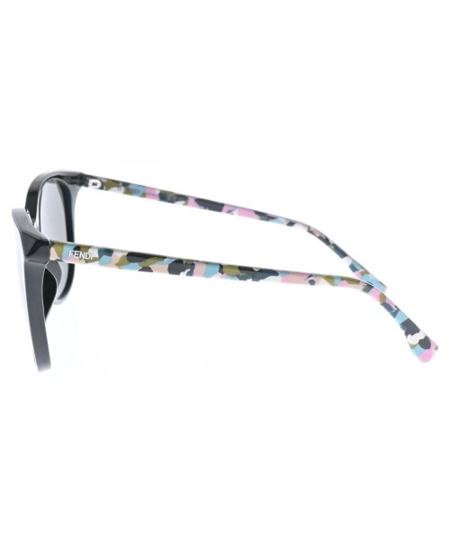 FENDI（フェンディ）サングラス 黒 サイズ:- レディース/2200643205260