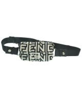 FENDI（フェンディ）その他 白 サイズ:- レディース/2200644685023
