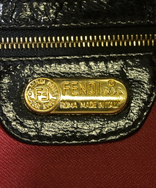 FENDI（フェンディ）ショルダーバッグ 黒 サイズ:- レディース/2200598659026