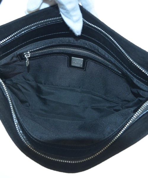 FENDI（フェンディ）ショルダーバッグ 黒 サイズ:- レディース/2200598659316