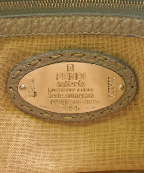 FENDI（フェンディ）ハンドバッグ ベージュ サイズ:- レディース/2200598659927