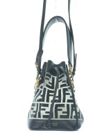 FENDI クラッチバッグ