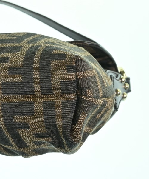 FENDI（フェンディ）ショルダーバッグ 茶 サイズ:- レディース/2200544066328