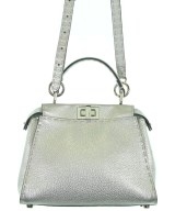 FENDI（フェンディ）ハンドバッグ シルバー サイズ:- レディース/2200621411447