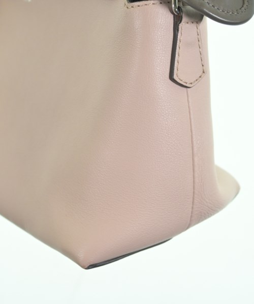 FENDI（フェンディ）ショルダーバッグ ピンク サイズ:- レディース/2200623547014