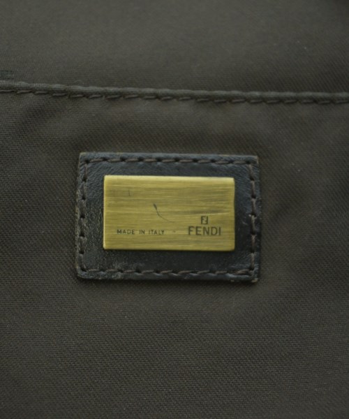 FENDI（フェンディ）ショルダーバッグ ベージュ サイズ:- レディース/2200624551119