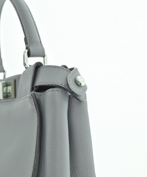 FENDI（フェンディ）ハンドバッグ グレー サイズ:- レディース/2200627238055