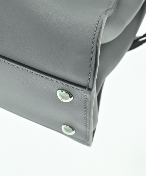 FENDI（フェンディ）ハンドバッグ グレー サイズ:- レディース/2200627238055