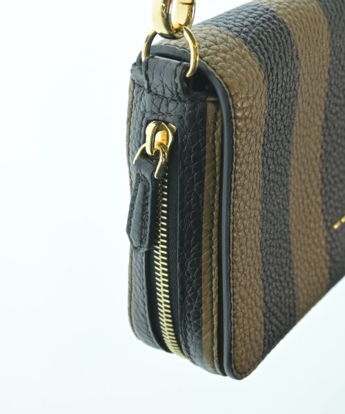 FENDI（フェンディ）ショルダーバッグ 茶 サイズ:- レディース/2200627238086