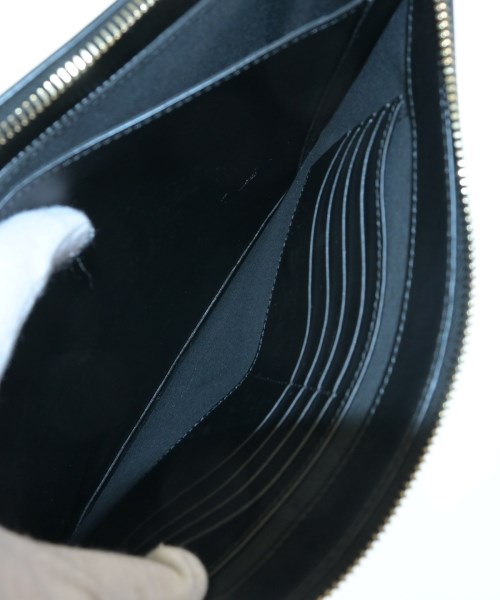 FENDI（フェンディ）クラッチバッグ 黒 サイズ:- レディース/2200627238208