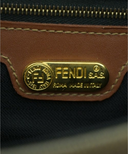 FENDI（フェンディ）ハンドバッグ カーキ サイズ:- レディース/2200627238574