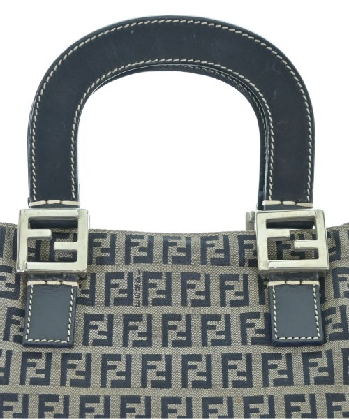 FENDI（フェンディ）ハンドバッグ グレー サイズ:- レディース/2200629162310