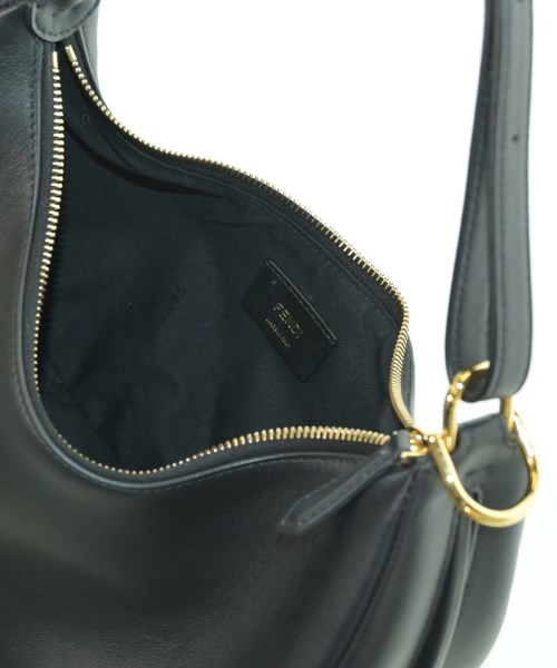 FENDI（フェンディ）ショルダーバッグ 黒 サイズ:- レディース/2200623754474