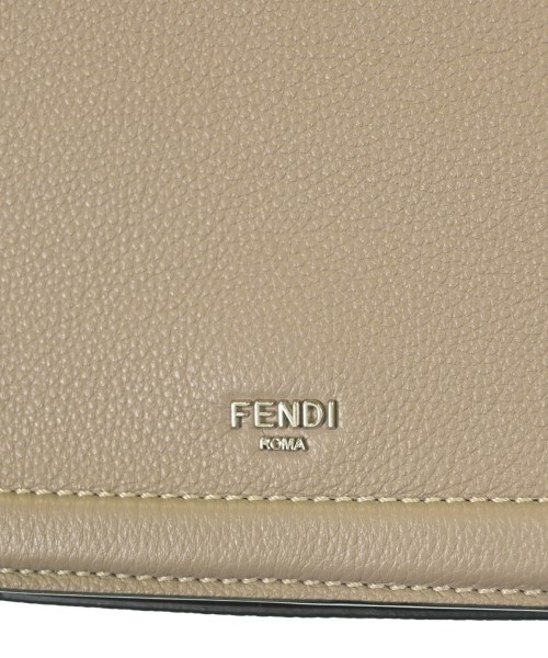 FENDI（フェンディ）ショルダーバッグ グレー サイズ:- レディース/2200634475078