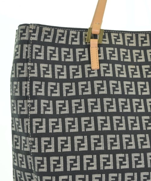 FENDI（フェンディ）トートバッグ 黒 サイズ:- レディース/2200609812396