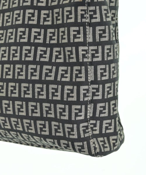 FENDI（フェンディ）トートバッグ 黒 サイズ:- レディース/2200609812396