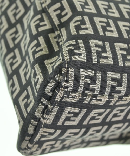 FENDI（フェンディ）トートバッグ 黒 サイズ:- レディース/2200609812396