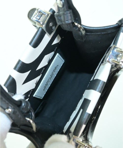 FENDI（フェンディ）トートバッグ 白 サイズ:- レディース/2200609812921