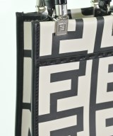 FENDI（フェンディ）トートバッグ 白 サイズ:- レディース/2200609812921