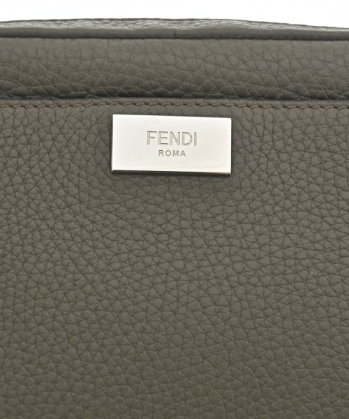 FENDI（フェンディ）ショルダーバッグ グレー サイズ:- レディース/2200612245013