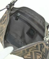 FENDI（フェンディ）ハンドバッグ 茶 サイズ:- レディース/2200614244595