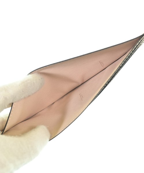 FENDI（フェンディ）ショルダーバッグ ピンク サイズ:- レディース/2200614245882