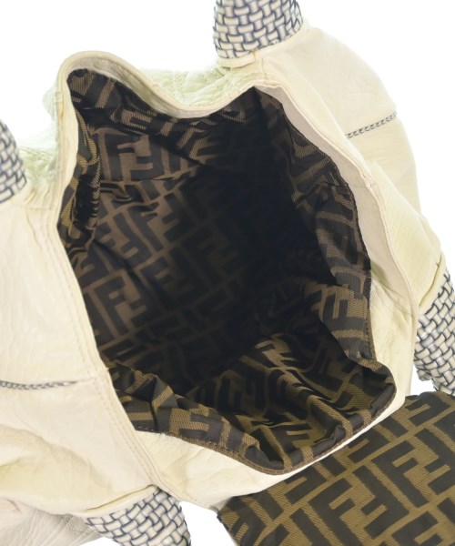 FENDI（フェンディ）ハンドバッグ 白 サイズ:- レディース/2200614245974