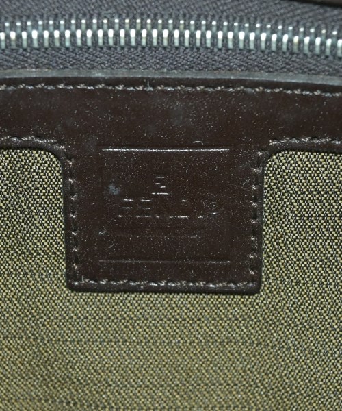 FENDI（フェンディ）ショルダーバッグ カーキ サイズ:- レディース/2200615169101