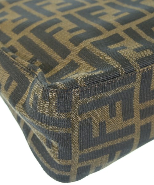 FENDI（フェンディ）ショルダーバッグ カーキ サイズ:- レディース/2200615169101