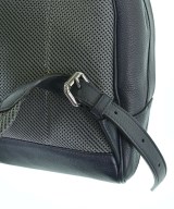 FENDI（フェンディ）バックパック・リュック 紺 サイズ:- レディース/2200616475904