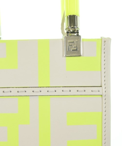 FENDI（フェンディ）トートバッグ 白 サイズ:- レディース/2200616475928