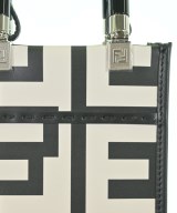 FENDI（フェンディ）トートバッグ 白 サイズ:- レディース/2200616475935