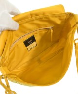 FENDI（フェンディ）ショルダーバッグ 黄 サイズ:- レディース/2200616476260