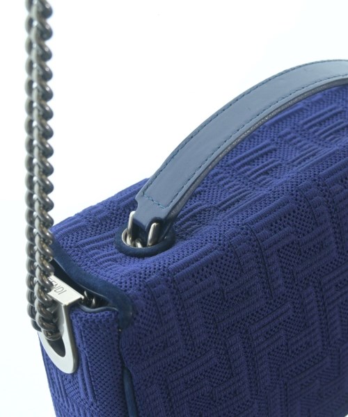 FENDI（フェンディ）ショルダーバッグ 紺 サイズ:- レディース/2200618282517