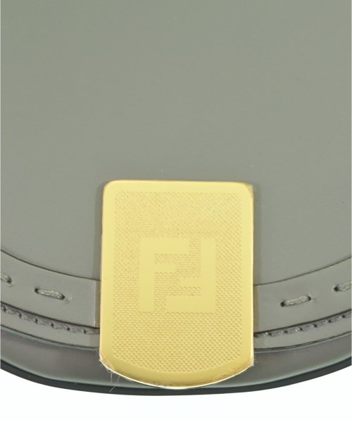 FENDI（フェンディ）ショルダーバッグ グレー サイズ:- レディース/2200619974350