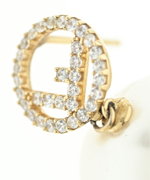 FENDI（フェンディ）ピアス 白 サイズ:- レディース/2200619975074