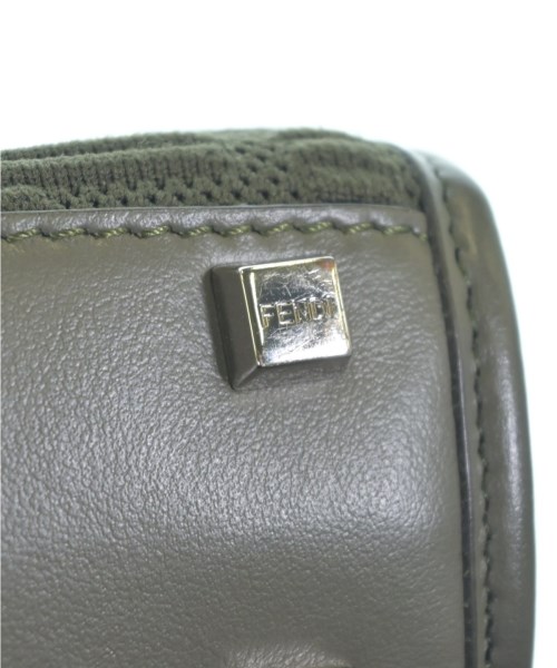 FENDI（フェンディ）ショルダーバッグ カーキ サイズ:- レディース/2200602977139